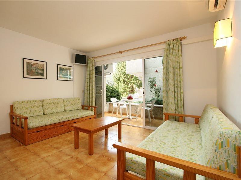 Apartamentos Massol Port de Pollença Kültér fotó