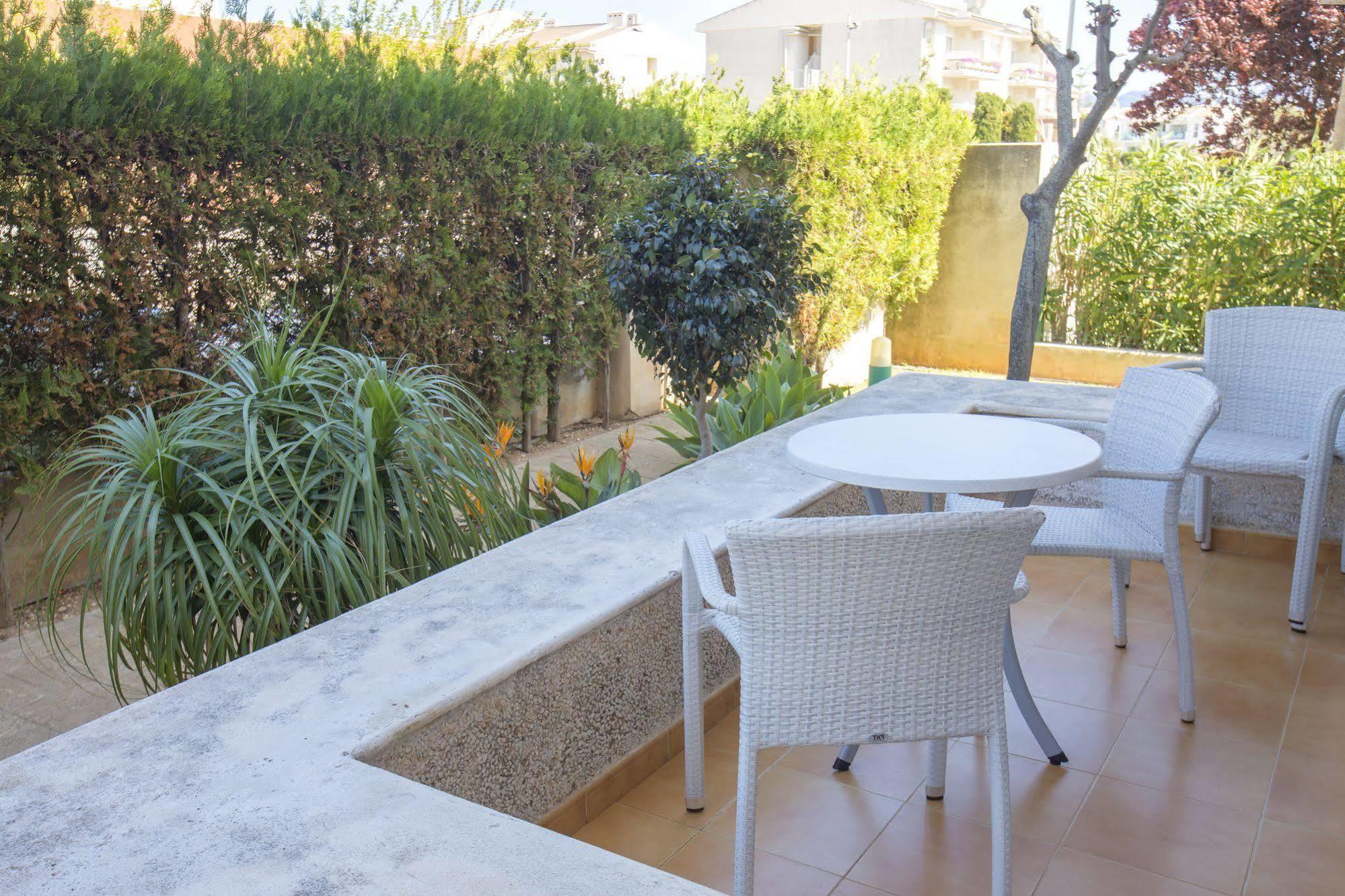 Apartamentos Massol Port de Pollença Kültér fotó